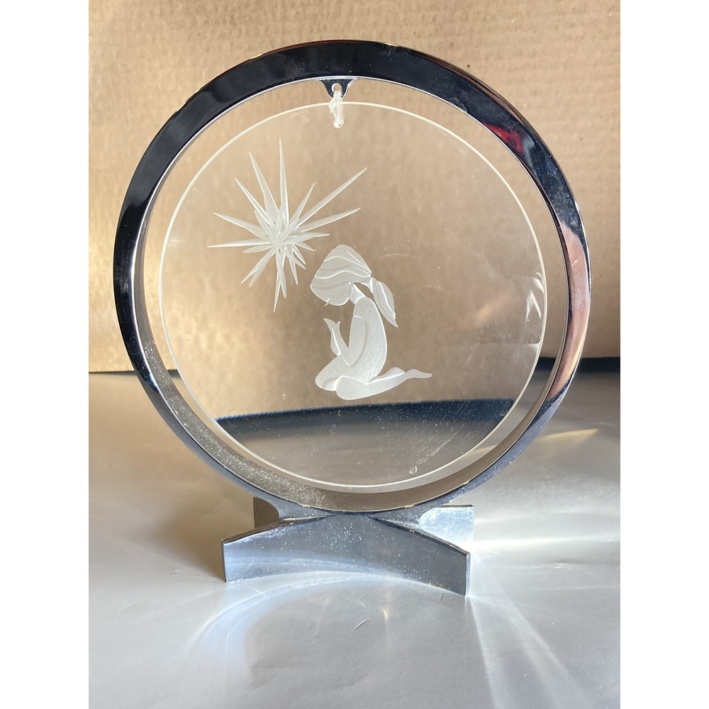 Etched Crystal Lens Girl Praying To The Stars